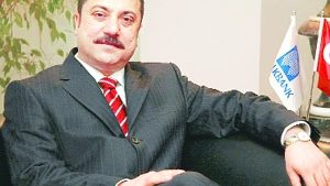 Kavcıoğlu,bankaların yüksek rekabet ortamının kredi faizlerindeki artışı sınırlayacağını söyledi.