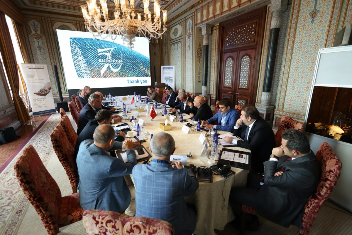 &Ccedil;ırağan Palace Kempinski İstanbul&rsquo;da d&uuml;zenlenen CBAM toplantısından genel g&ouml;r&uuml;n&uuml;m